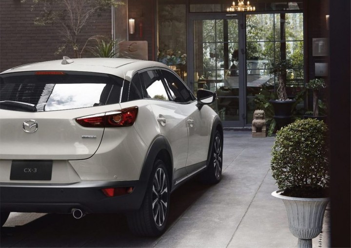 Mazda CX-30-171121-8